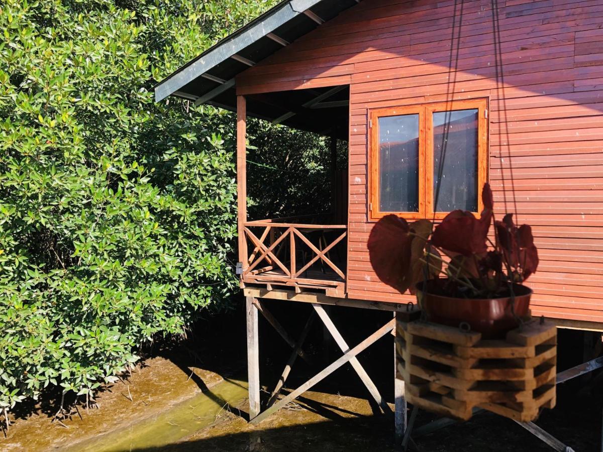 Gayang Friendly Water House Kota Kinabalu